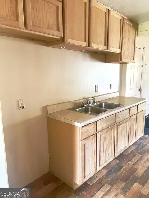210 Brown St, Lagrange, GA 30241 photo 4