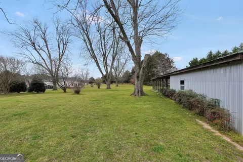 Exterior - 271 Four Points Rd, Jackson, GA 30233 photo 6 of 14