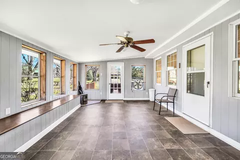 Exterior - 271 Four Points Rd, Jackson, GA 30233 photo 10 of 14