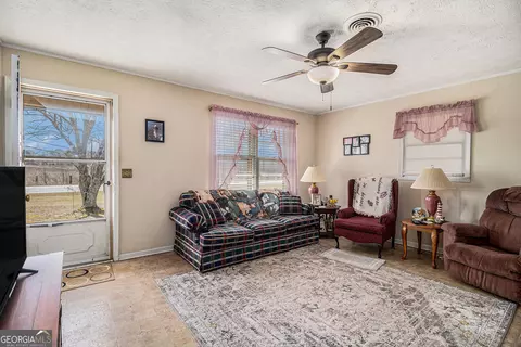 Living - 143 Teamon Rd, Hampton, GA 30228 photo 1 of 2