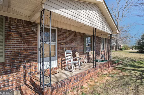 Exterior - 143 Teamon Rd, Hampton, GA 30228 photo 2 of 7