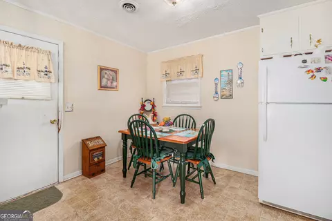 Dining - 143 Teamon Rd, Hampton, GA 30228 photo 1 of 1