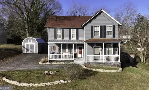 318 Robertson Ave, Tallapoosa, GA 30176