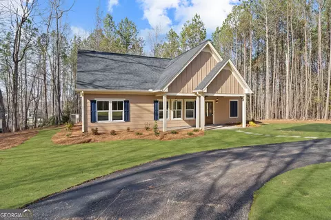 154 Northshore Dr SW, Eatonton, GA 31024