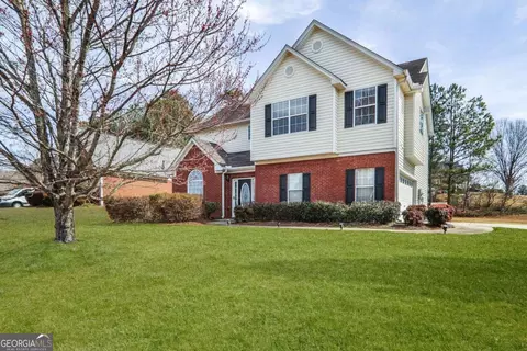 494 Martin Forest Ln, Lawrenceville, GA 30045