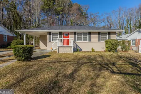 858 Commodore Dr NW, Atlanta, GA 30318