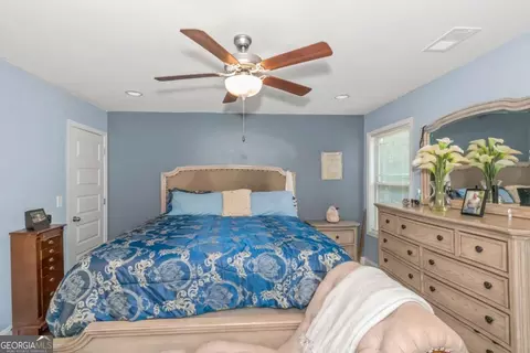 Bedroom - 275 Bramble Bush Trl, Covington, GA 30014 photo 5 of 14