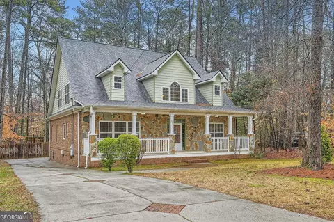 2892 Orr Dr, Atlanta, GA 30344