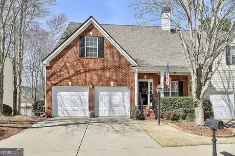 121 Portico Pl, Newnan, GA 30265