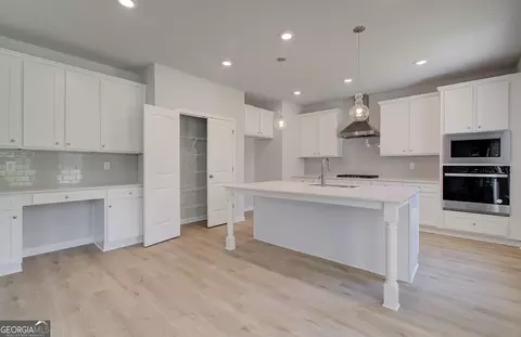 Kitchen - 237 Chiswick Loop, Stockbridge, GA 30281 photo 1 of 4