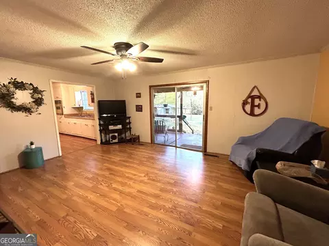 Living - 2922 W Point Rd, Lagrange, GA 30240 photo 1 of 3