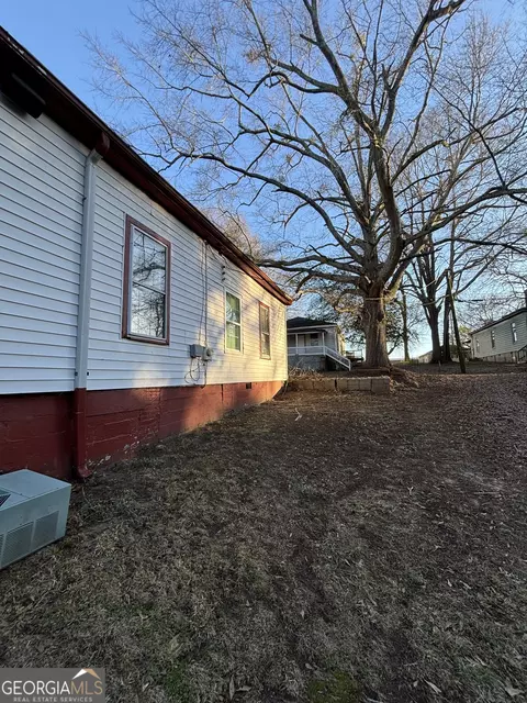 Exterior - 18 Laurel St, Covington, GA 30014 photo 3 of 4