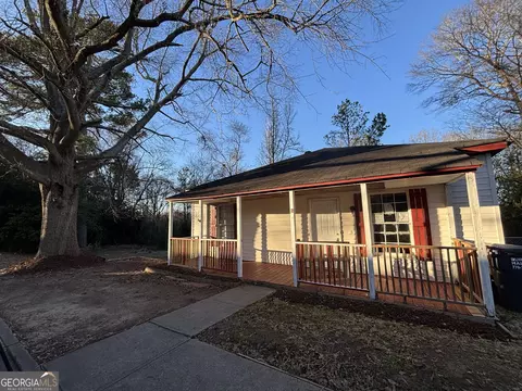Exterior - 18 Laurel St, Covington, GA 30014 photo 2 of 4