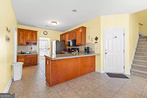 Kitchen - 263 Caitlyn Dr, Hampton, GA 30228 photo 1 of 4