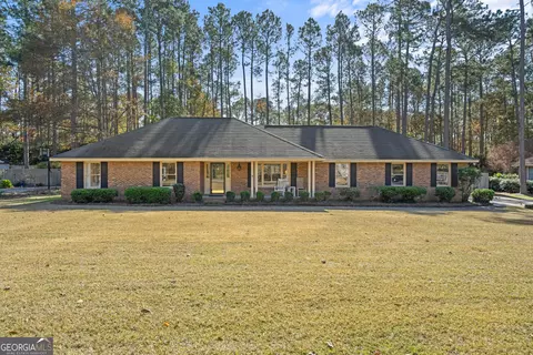 105 Elliswood Dr, Statesboro, GA 30458