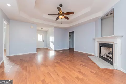 Living - 117 Oldfield Ct, Centerville, GA 31028 photo 1 of 3