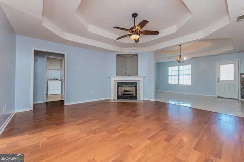 Living - 117 Oldfield Ct, Centerville, GA 31028 photo 3 of 3