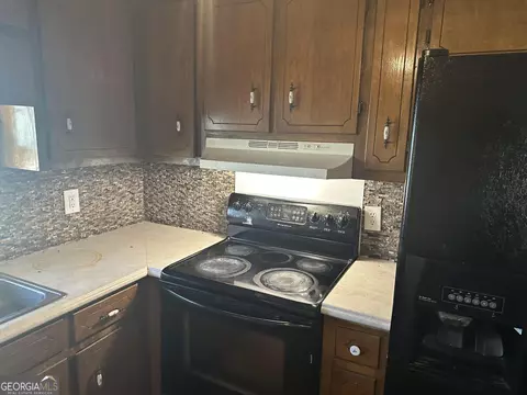 203 Lockett Station Rd, Albany, GA 31721 photo 13