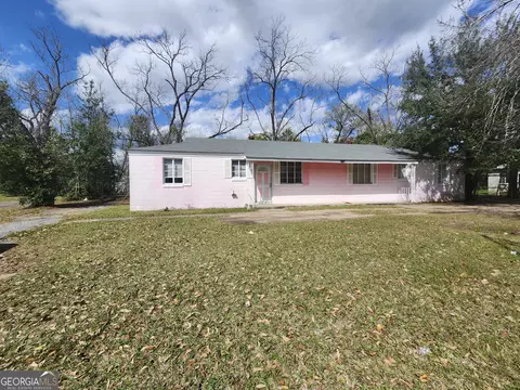 1523 Malone Dr, Albany, GA 31705