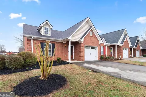 401 Roxy Pl, Adairsville, GA 30103