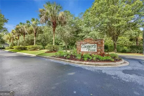 588 Lake Side Dr, Townsend, GA 31331