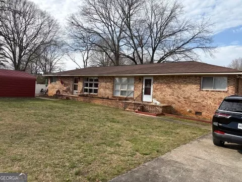 223 Lynn Ln, Cedartown, GA 30125