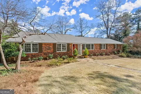 541 Hickory Dr, Marietta, GA 30064