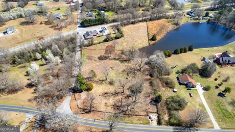 101 Hills Bridge Rd, Fayetteville, GA 30215