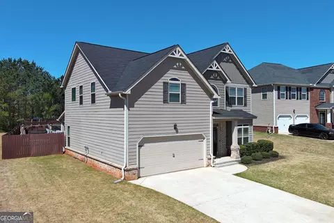 7019 Diamond Dr, Rex, GA 30273 photo 3