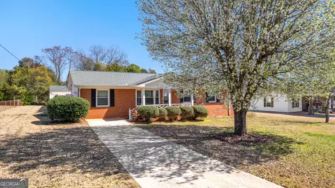 105 Salbar St, Thomaston, GA 30286