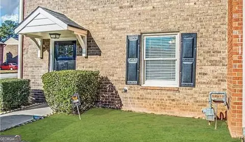 4517 Golf Vista Cir, Decatur, GA 30035