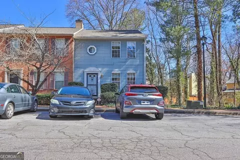 1050 Wedgewood Ln, Tucker, GA 30084