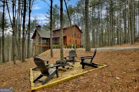 705 George Curtis Rd, Blue Ridge, GA 30513