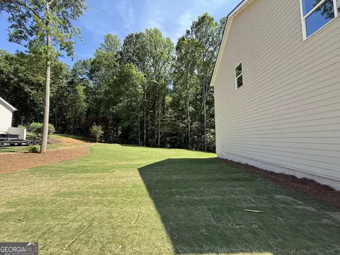 73 Hewett Rd, Pendergrass, GA 30567 photo 3