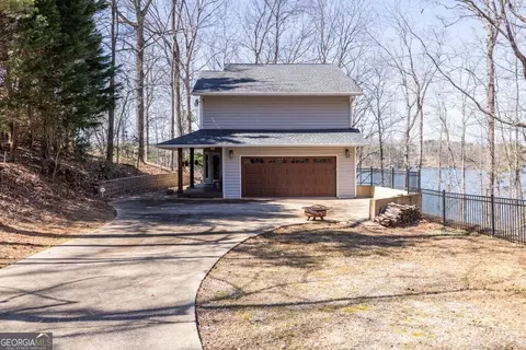 5581 Hidden Harbor Dr, Gainesville, GA 30504
