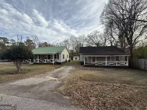 600 602 Poplar St, West Point, GA 31833