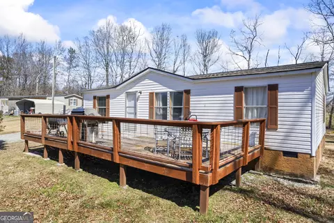 142 Sunrise Cv, Clarkesville, GA 30523