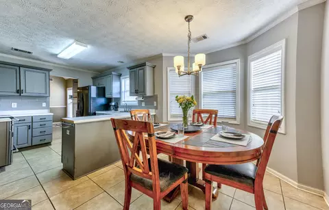 39 Thorne Berry Dr, Hampton, GA 30228 photo 8