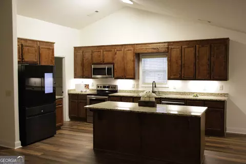 Kitchen - 498 Redtail Rd, Jefferson, GA 30549 photo 1 of 3