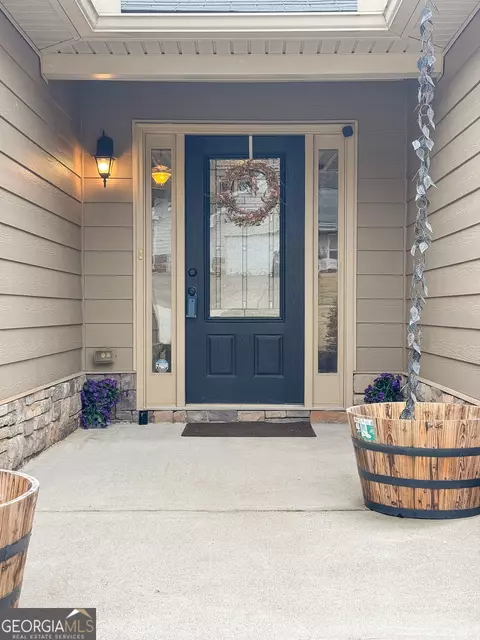 Entry Way - 498 Redtail Rd, Jefferson, GA 30549 photo 1 of 5