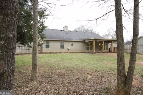 Exterior - 498 Redtail Rd, Jefferson, GA 30549 photo 5 of 6