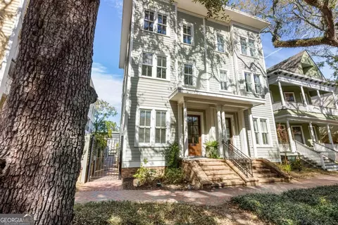 212 W Gwinnett St W, Savannah, GA 31401