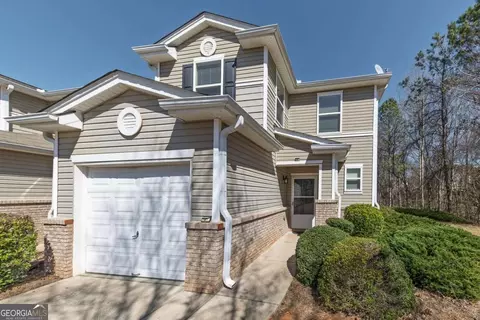 573 Rendezvous Rd, Acworth, GA 30102