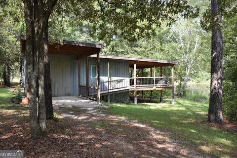 3729 Pittman Rd, Cobbtown, GA 30420