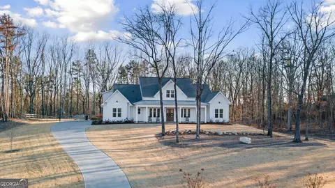28 Cedar Gate Ln, Kingston, GA 30145