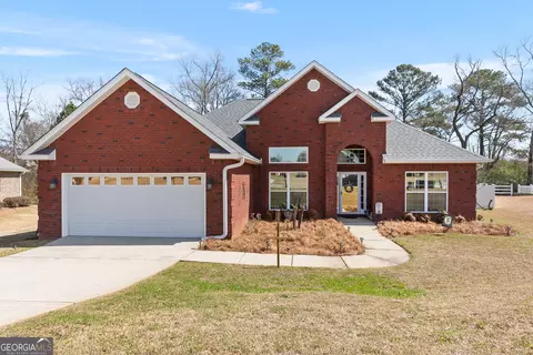 118 Stonebrook Cir, Byron, GA 31008