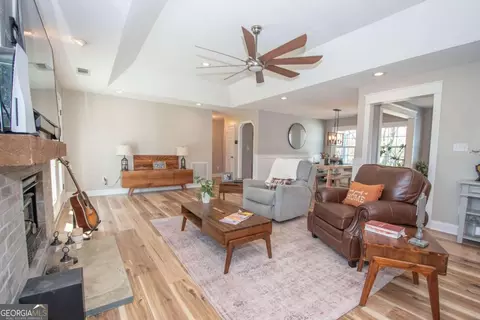 Living - 4153 Wallace Rd, Pine Mountain, GA 31822 photo 1 of 1