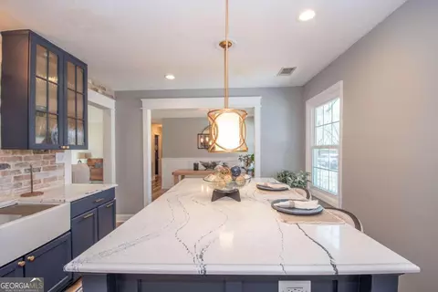 Kitchen - 4153 Wallace Rd, Pine Mountain, GA 31822 photo 11 of 12
