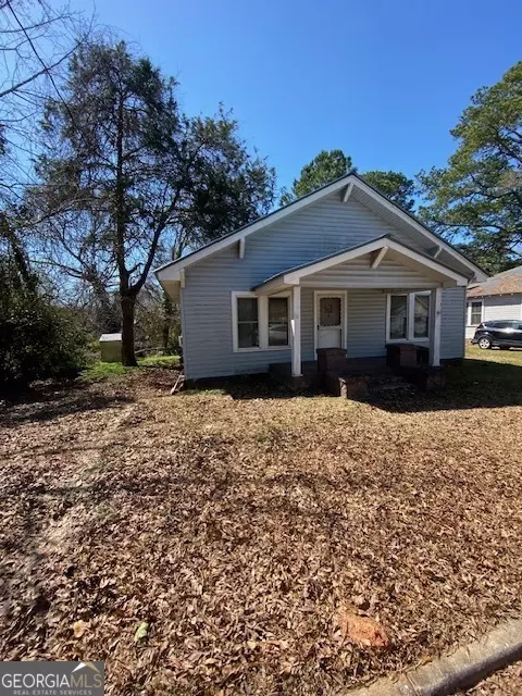 31 Oak St, Elberton, GA 30635