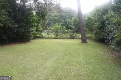 208 Suzanne Dr, Warner Robins, GA 31093 photo 3